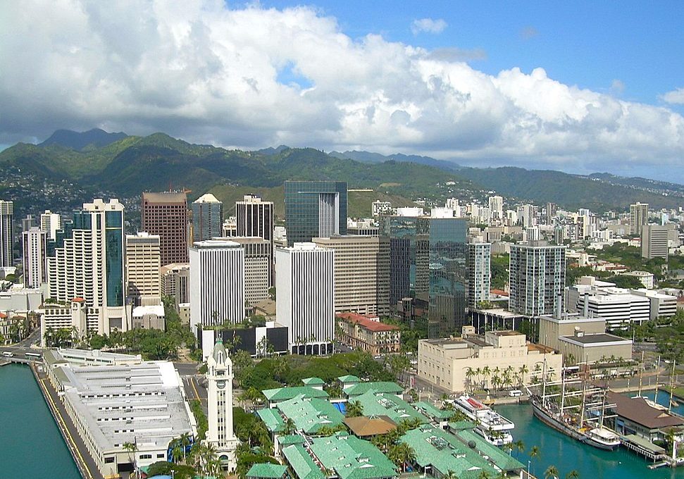 Photo of the downtown Honolulu City and County skyline.